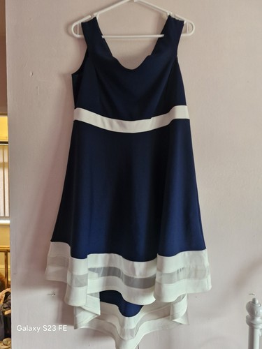 Size quiz navy - uk, white