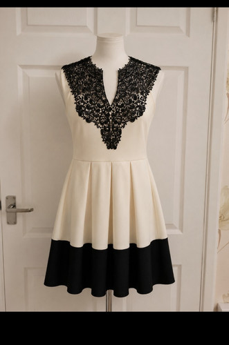 Quiz cream black lace - black, knee