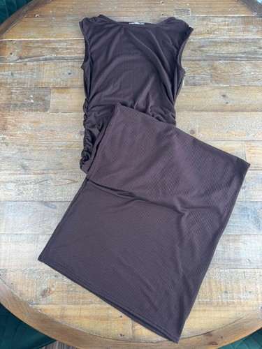 Brown ribbed sleeveless midi - brown,